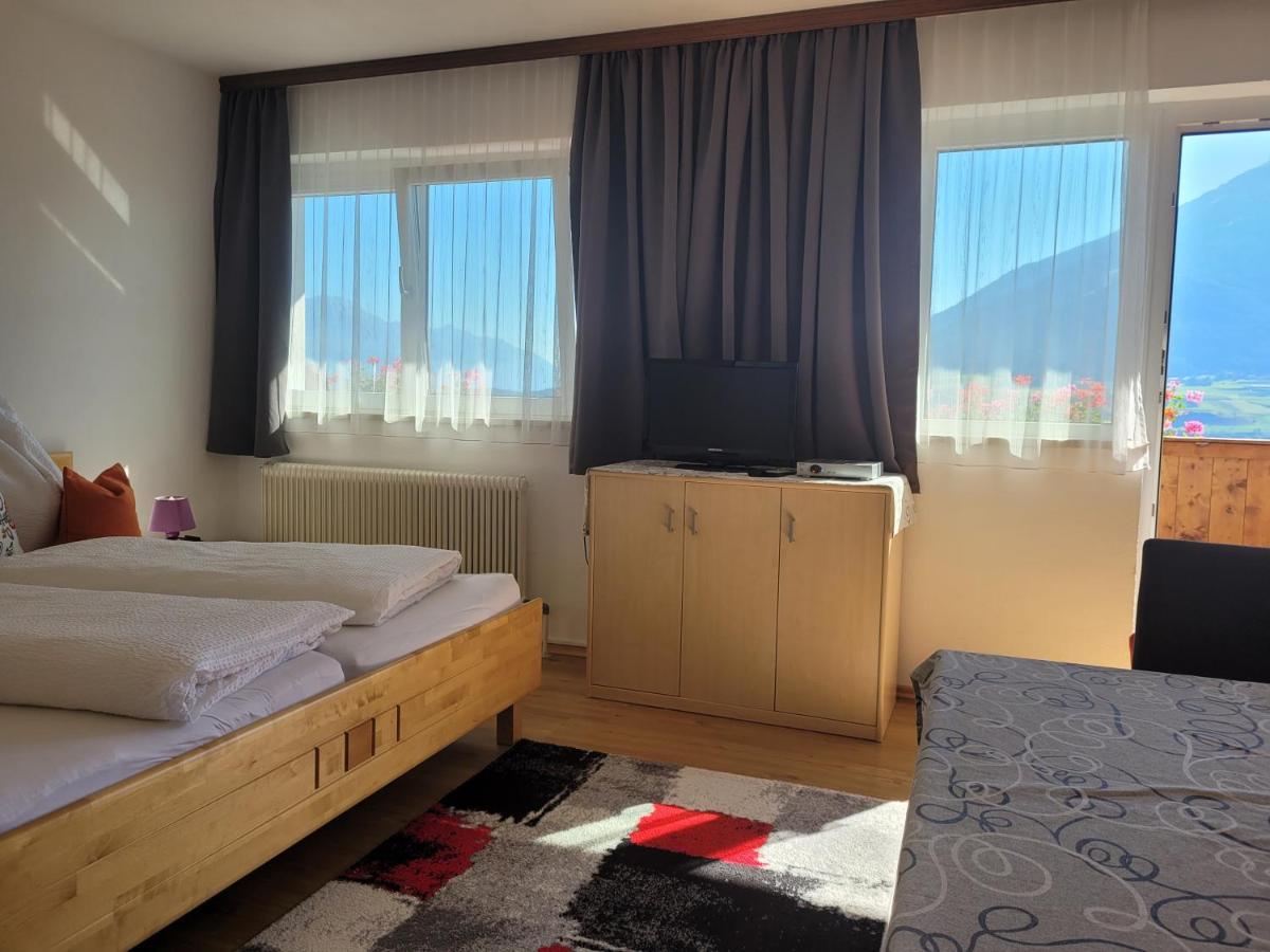 Ferienhaus Panorama Mutters Buitenkant foto